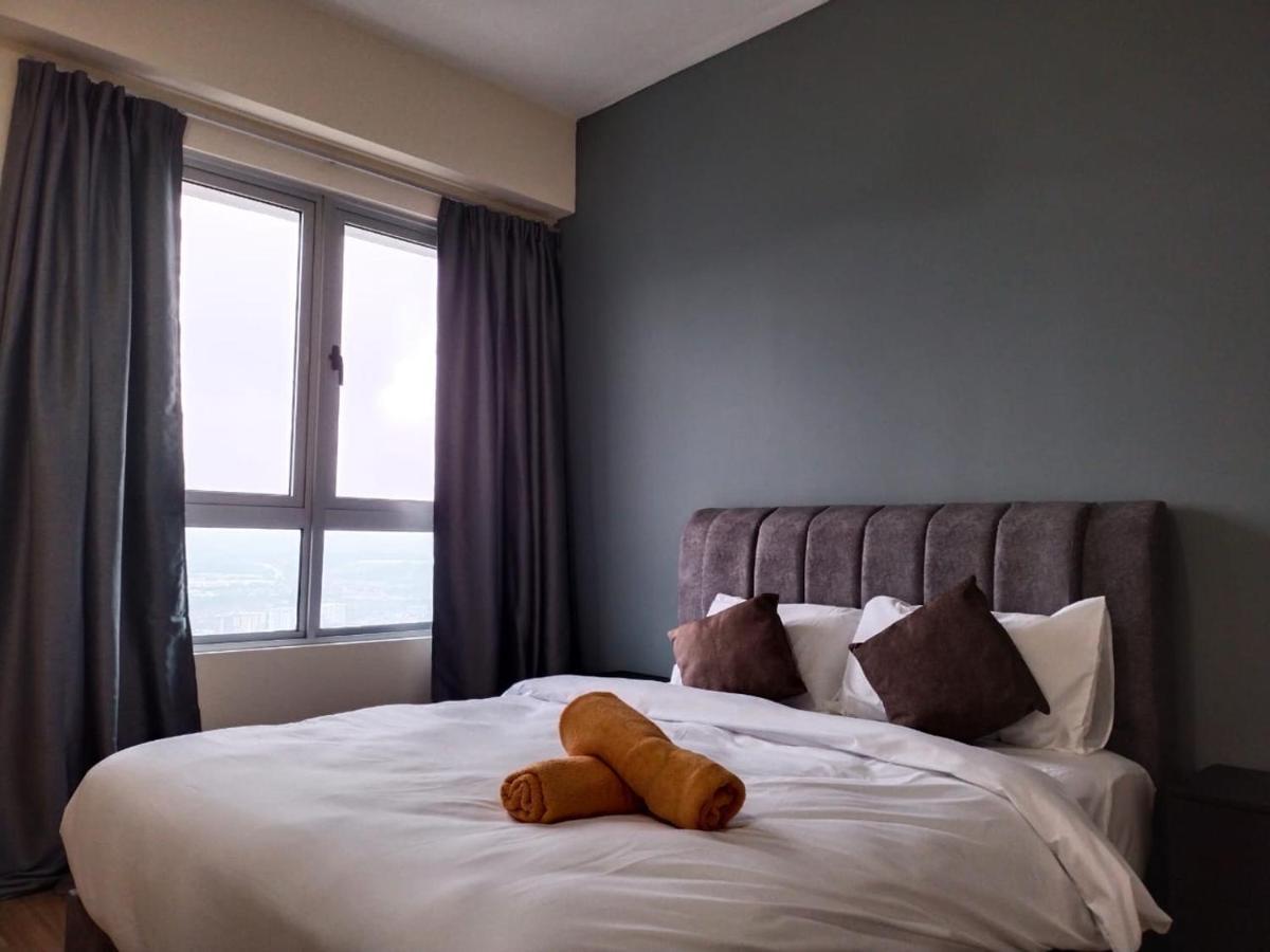 2 Bedrooms With Balcony@ Saville *