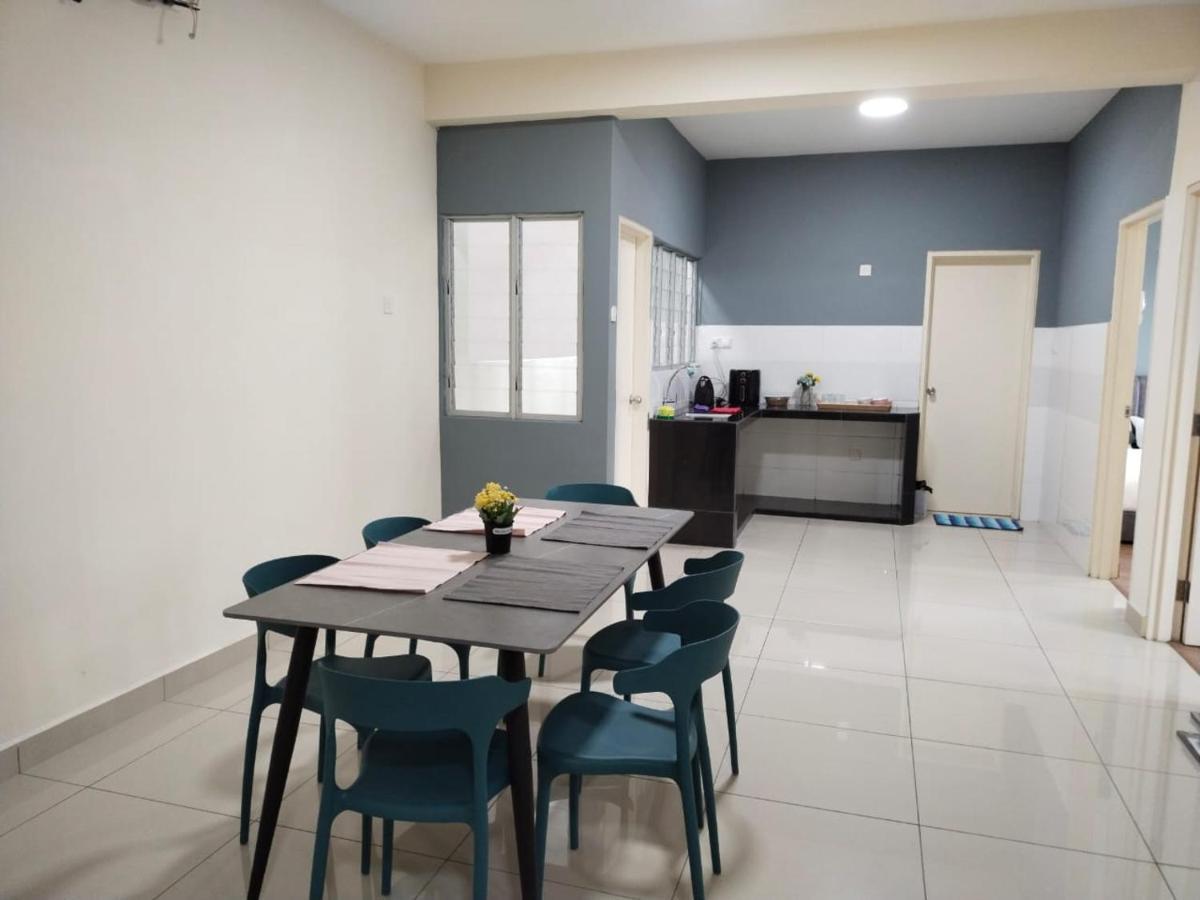 2 Bedrooms With Balcony@ Saville Cheras