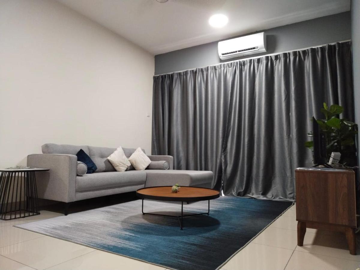 Apartment 2 Bedrooms With Balcony@ Saville